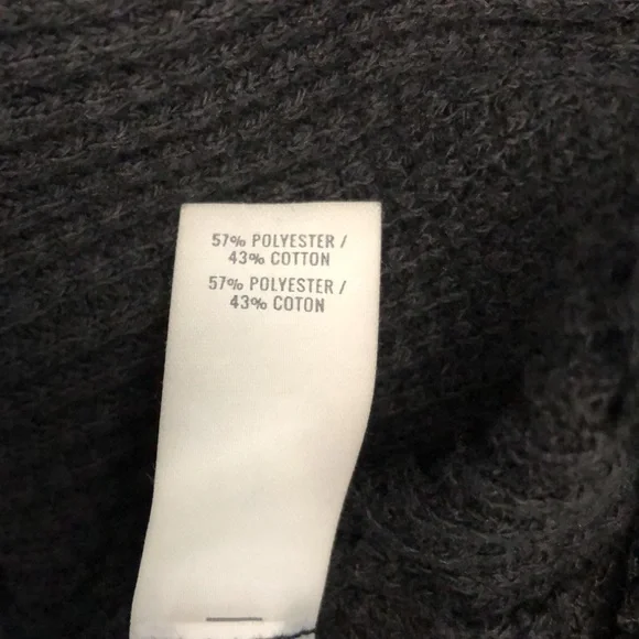 oversized waffle knit long sleeve in black - Picture 4 of 5